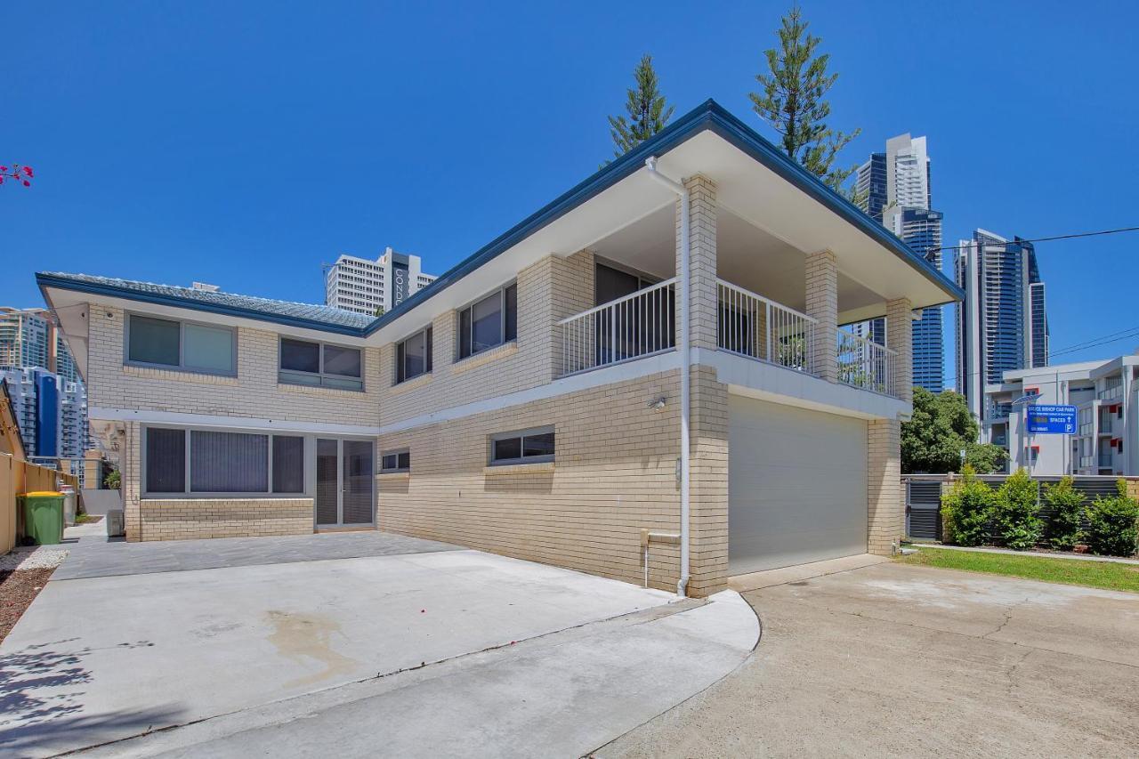 29 Stanhill Drive Holiday home Gold Coast