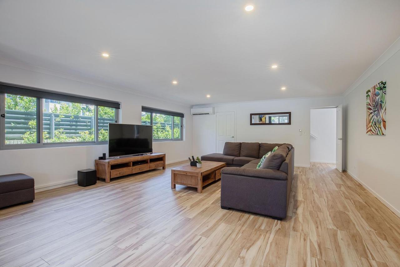 29 Stanhill Drive Holiday home Gold Coast